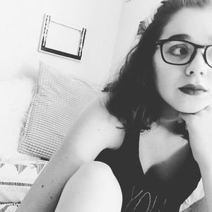 Meet your Posher, Riah
